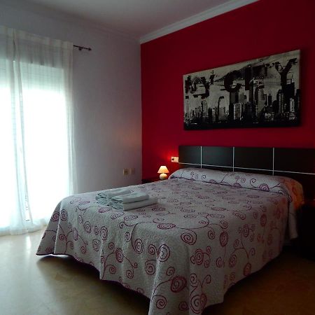 Apartamento Garcia Lorca,Solo Familia Y Parejas Conil De La Frontera Eksteriør billede